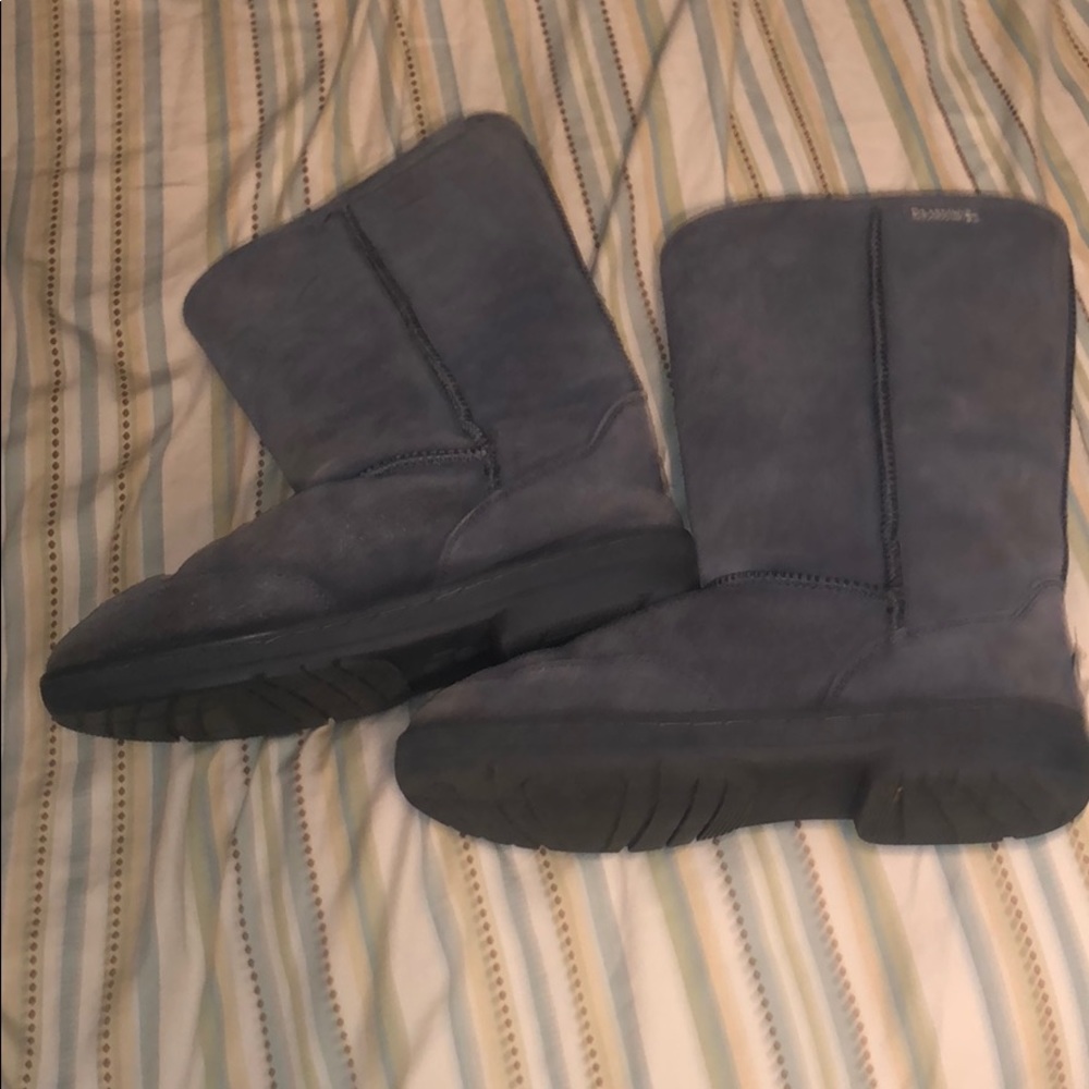 BearPaw Gray Boots Women Size 9